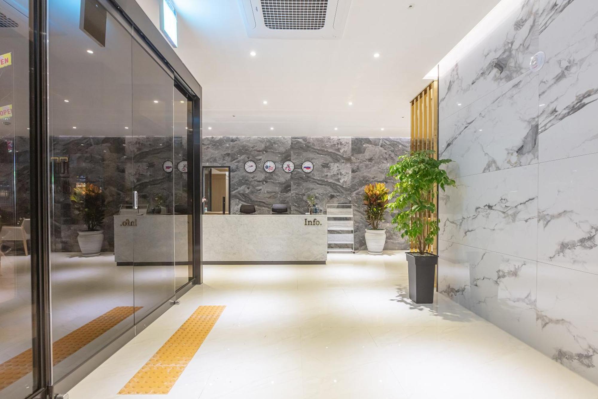 Nomad Hotel Gimhae Exterior foto